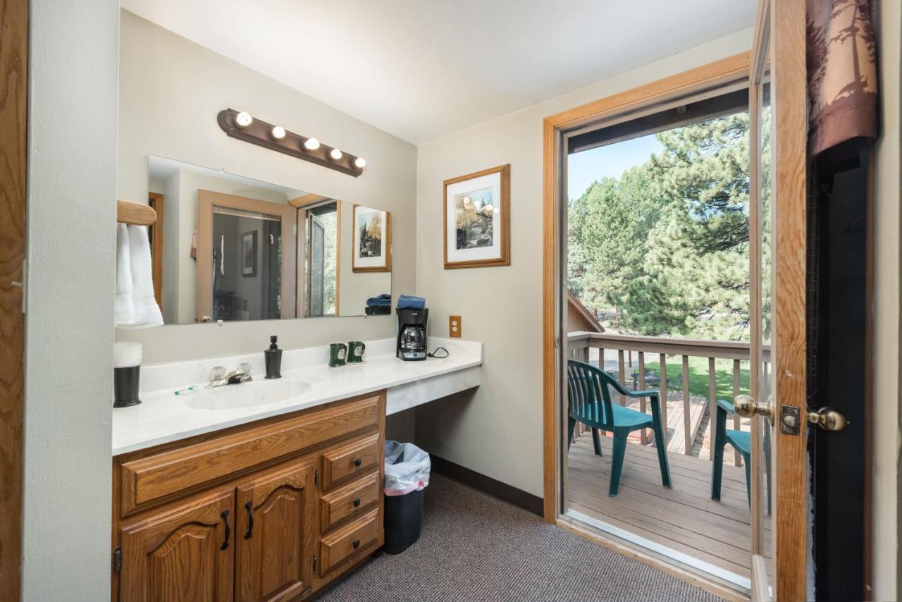 Executive Queen Room