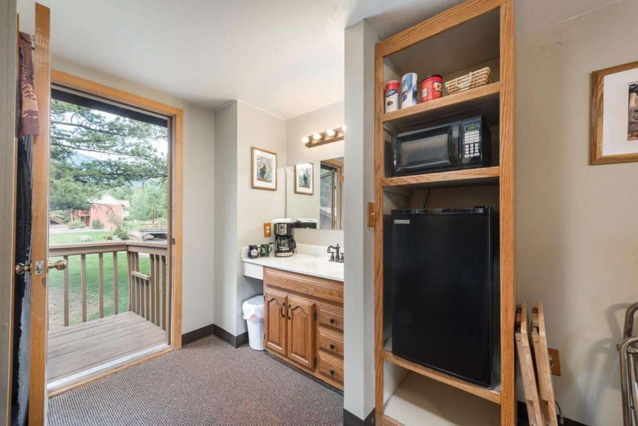Executive Queen Room