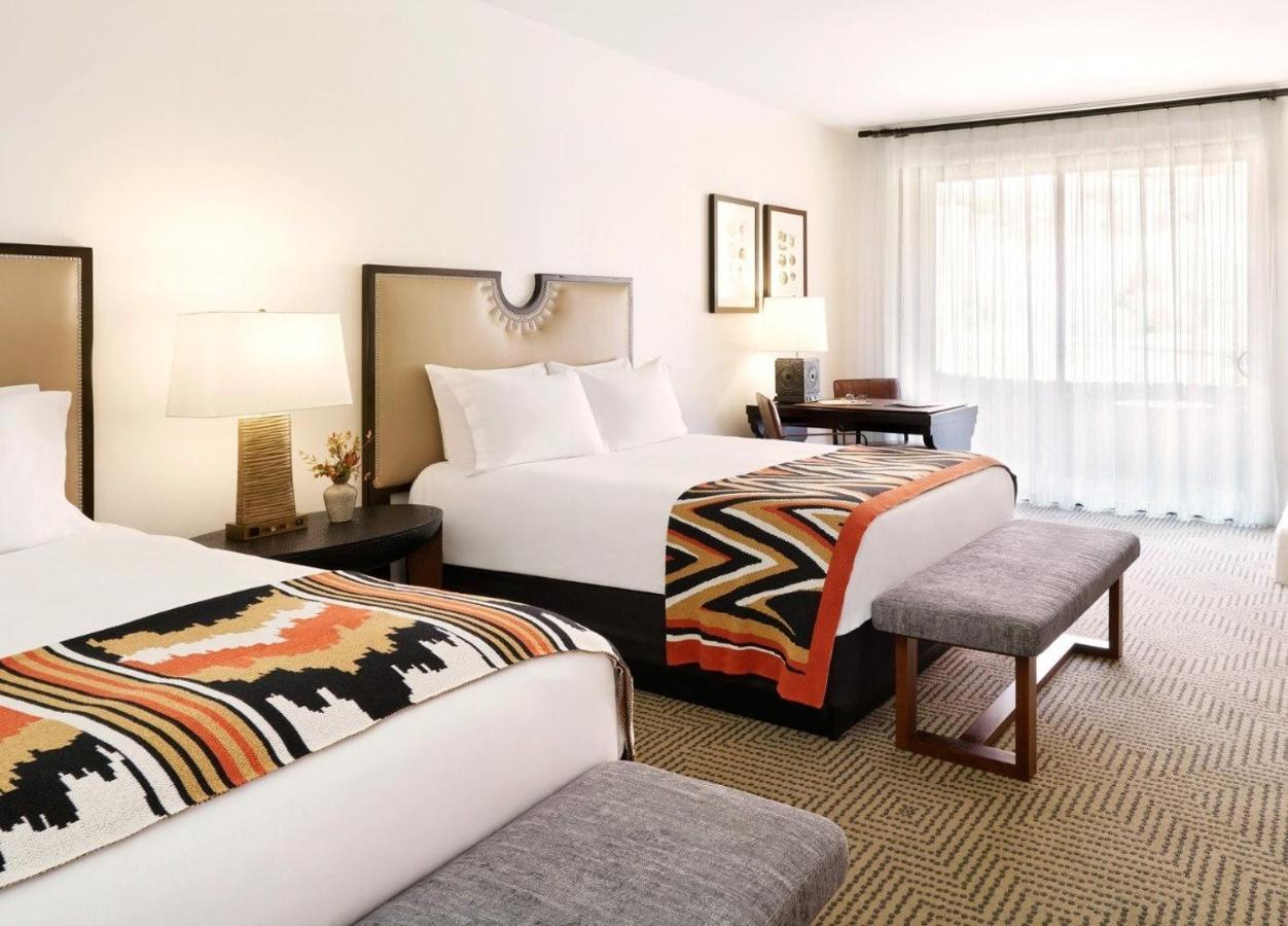 Casita Two Queen beds