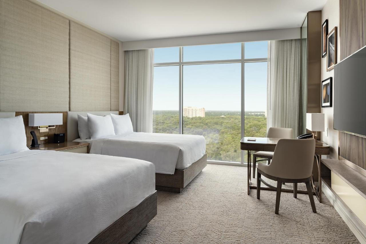 Disney FIrework View Guest room 2 Queen