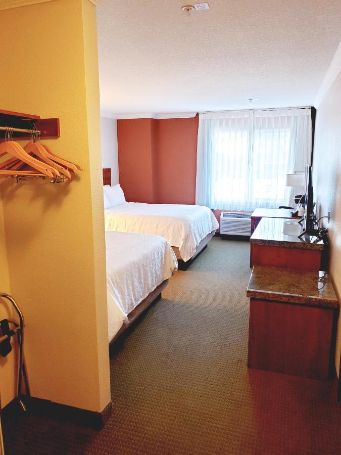 Standard Room Two Queen Beds