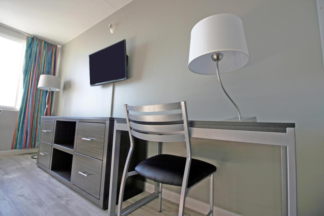 One-Bedroom Suite Sofa Bed