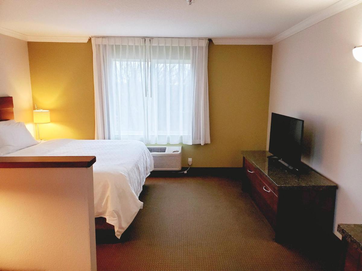 One-Bedroom Suite Non-Smoking
