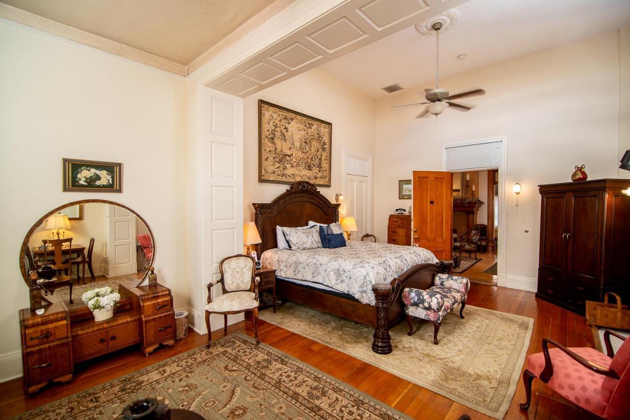 Luxury Triple Room