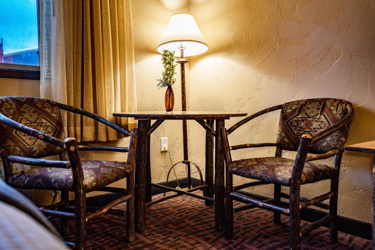 Standard Room Two Queen Beds