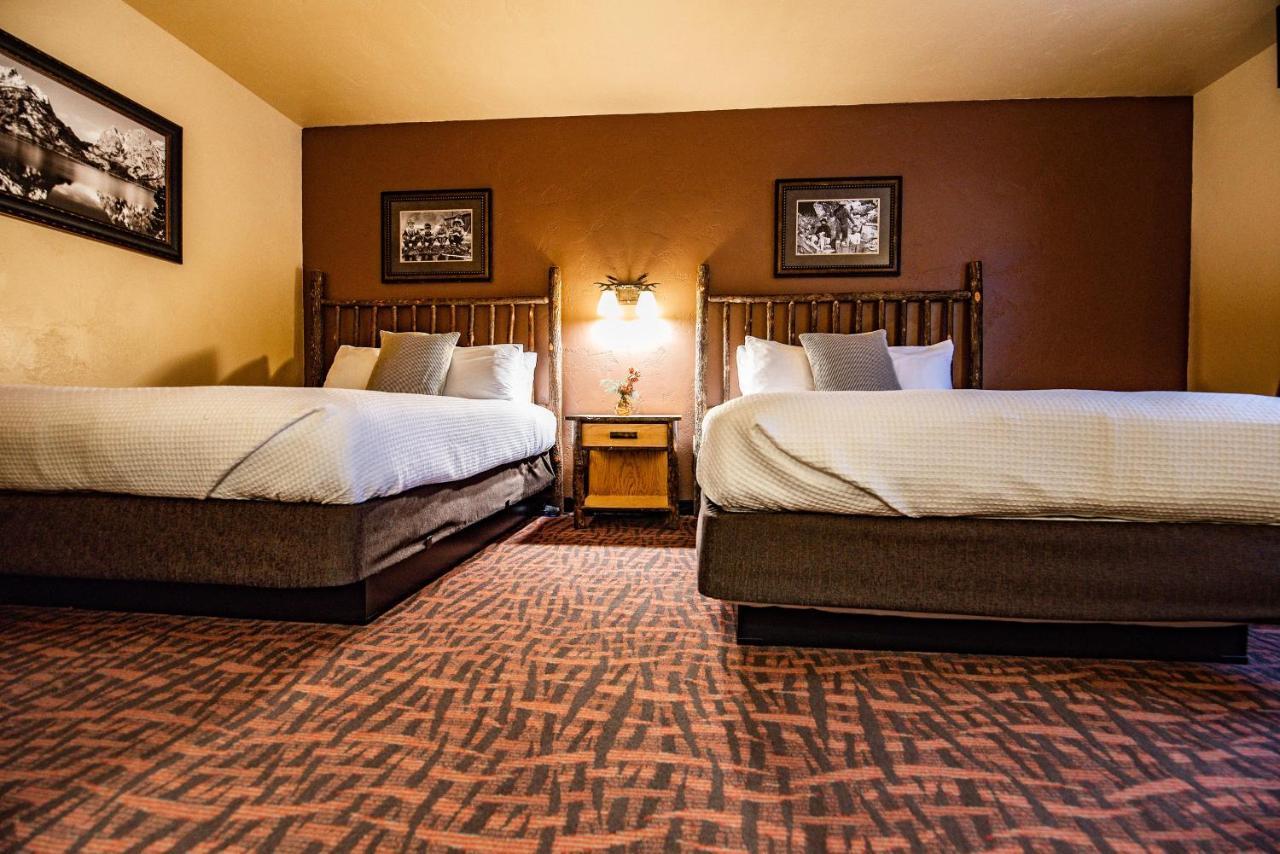 Standard Room Two Queen Beds