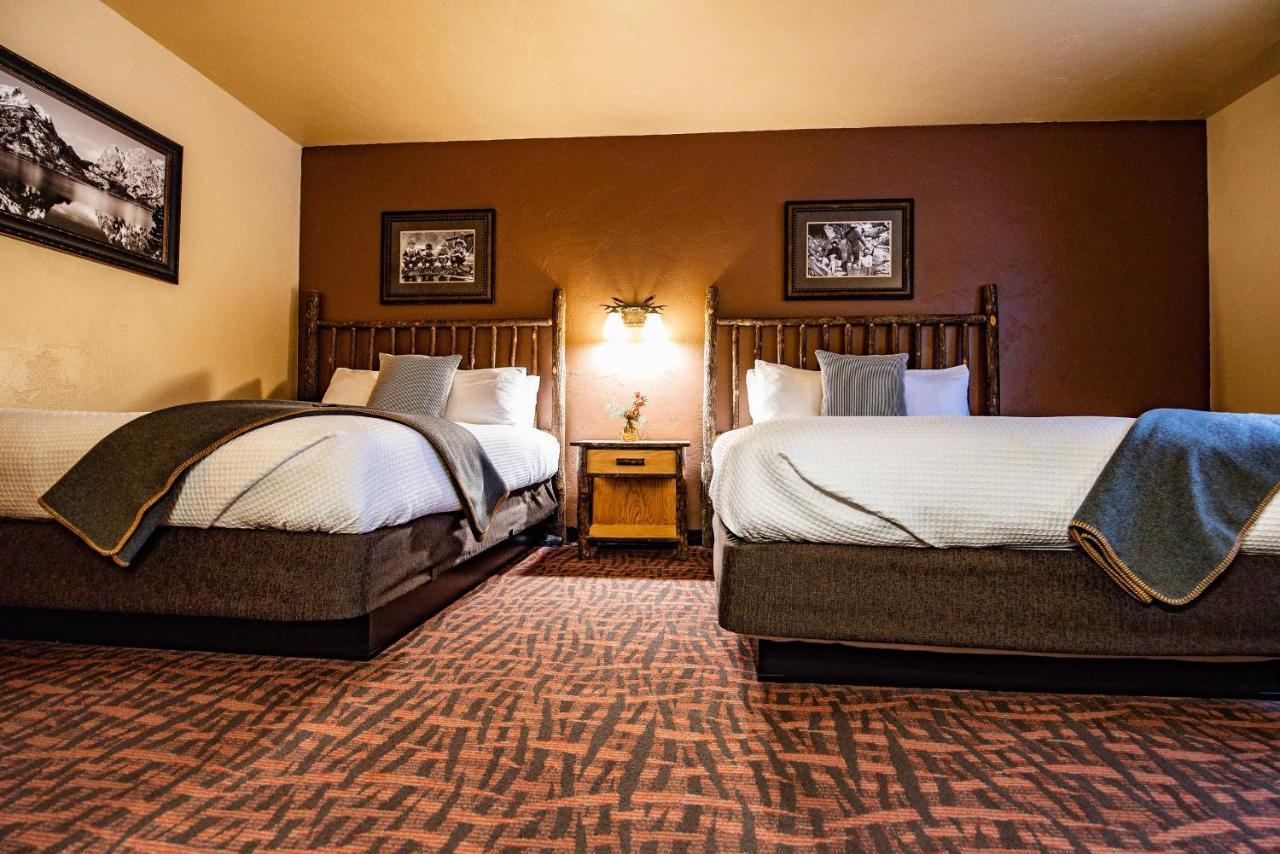 Standard Room Two Queen Beds