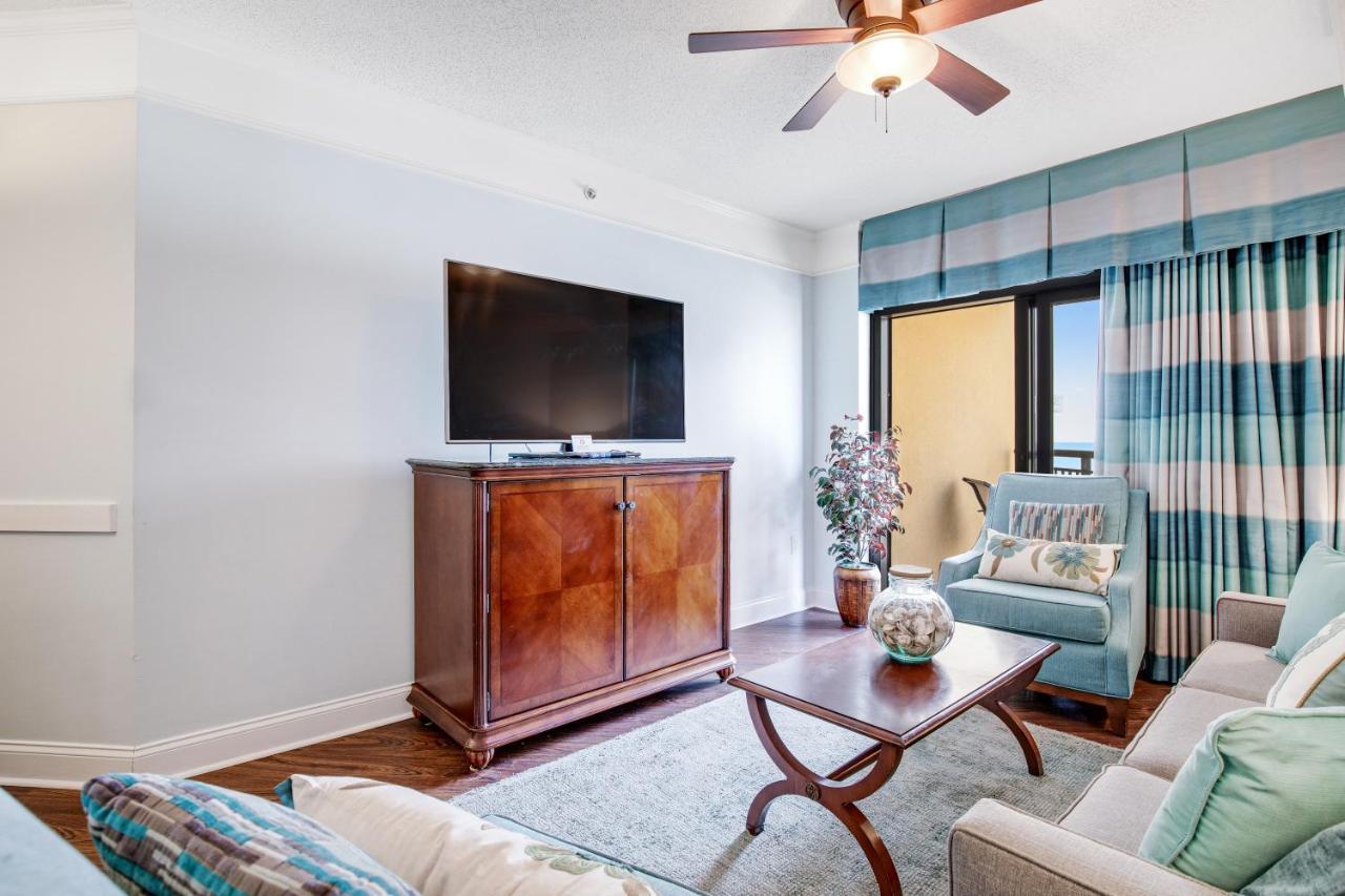 Two-Bedroom Suite Partial Sea View