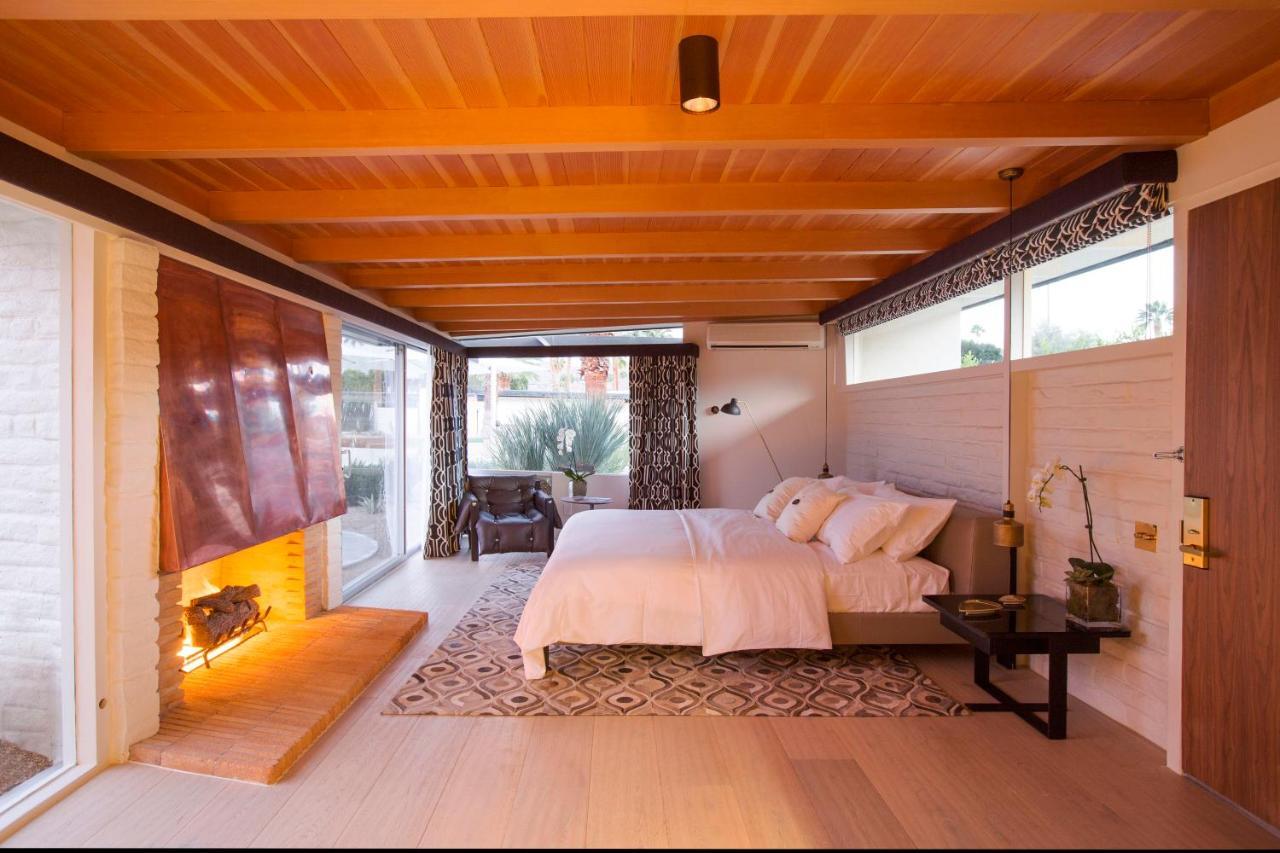 Fire Place Suite