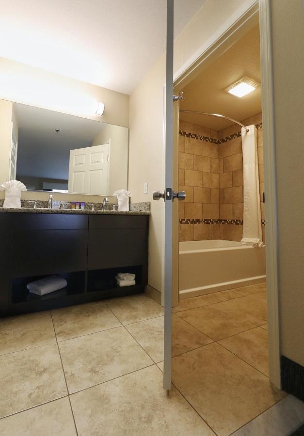Premier Room 2 Queen Beds