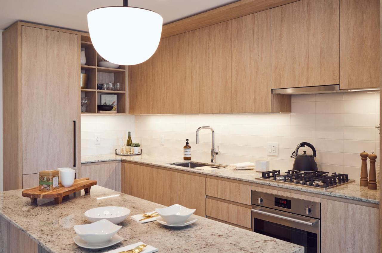Level Suite
