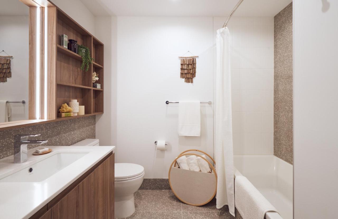 Level Suite