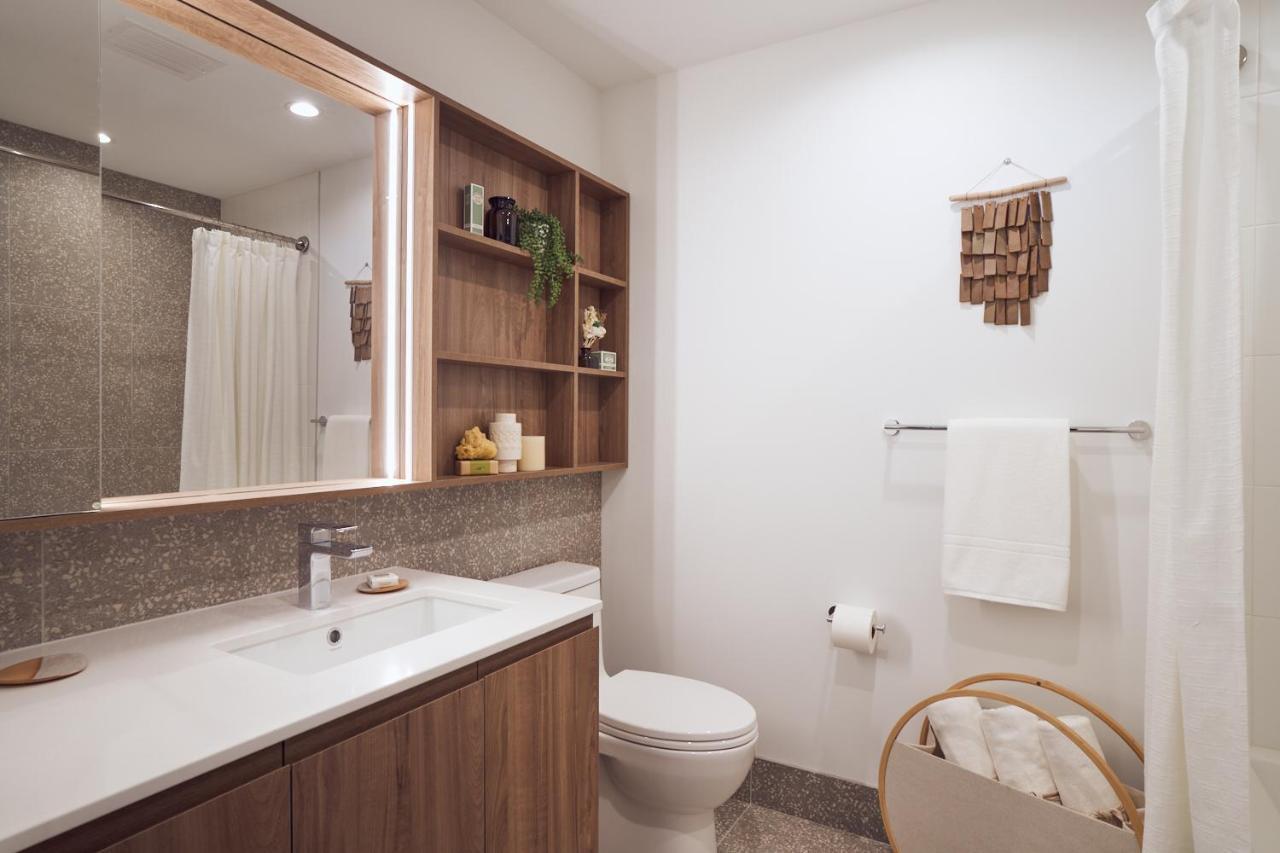 Level Suite