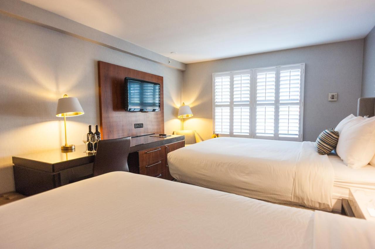 Standard Queen Room Two Queen Beds