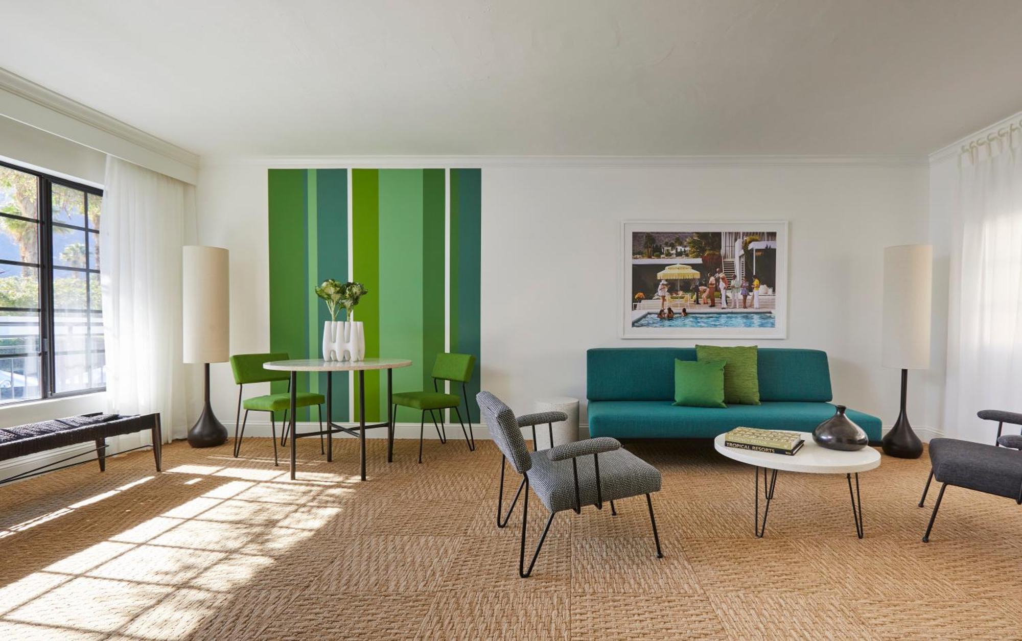 Deluxe Balcony Suite