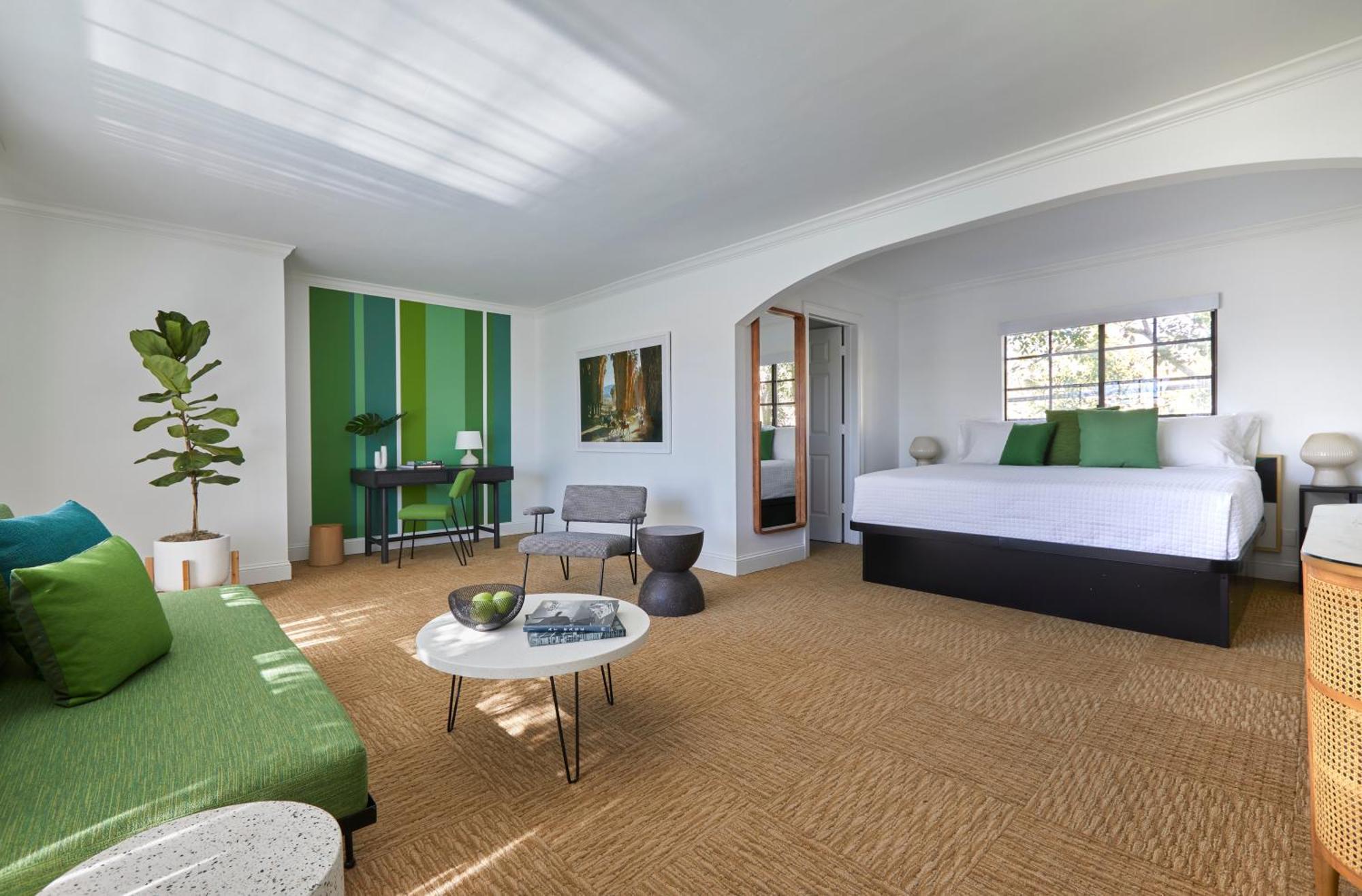 Balcony Suite