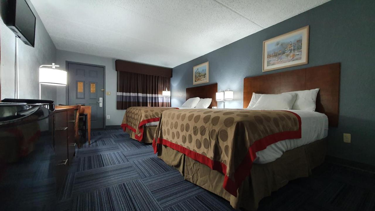 Queen Room Two Queen Beds