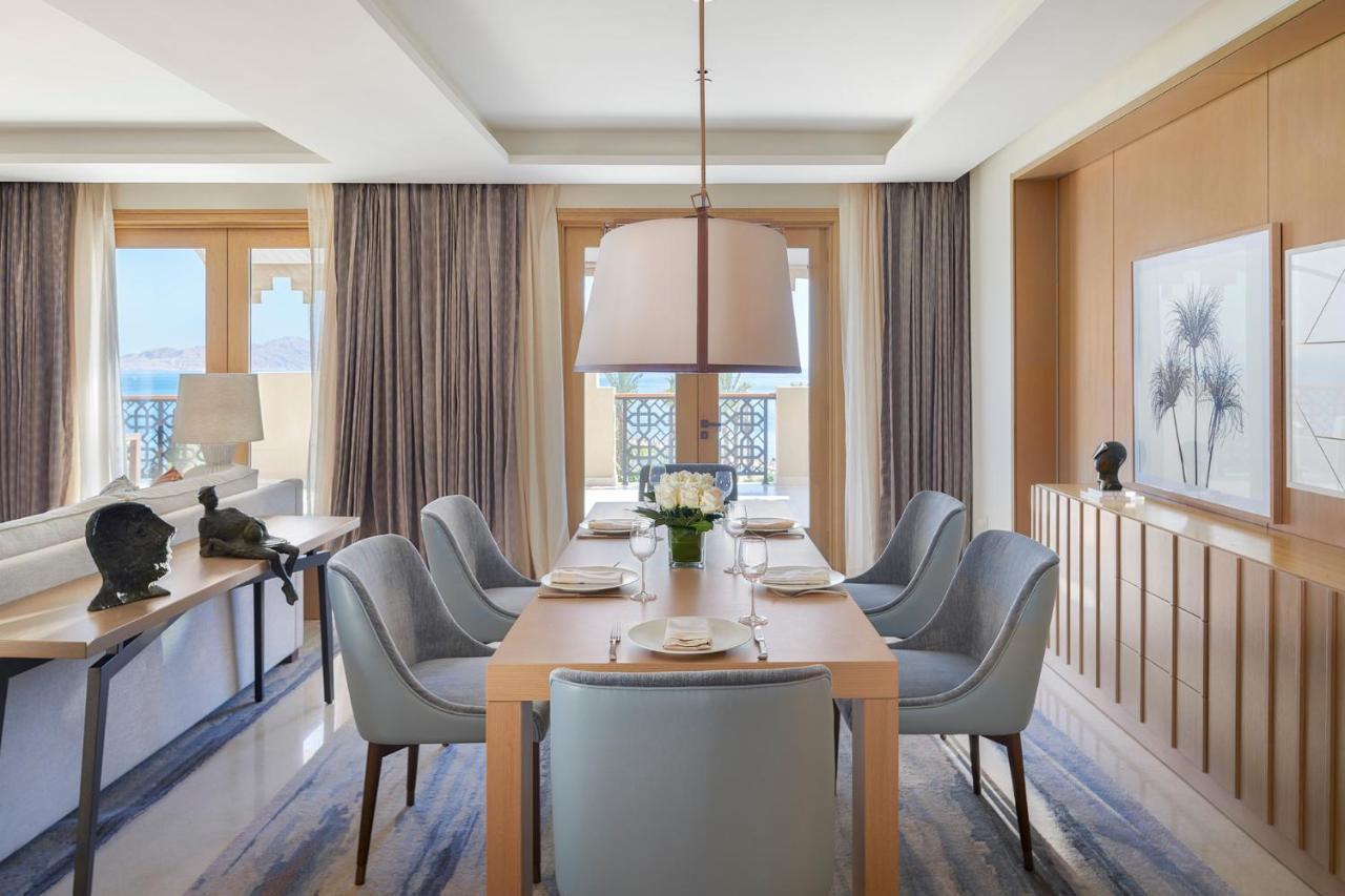 Apartament typu Imperial Suite z łóżkiem typu king-size, 2 łóżkami pojedynczymi i basenem