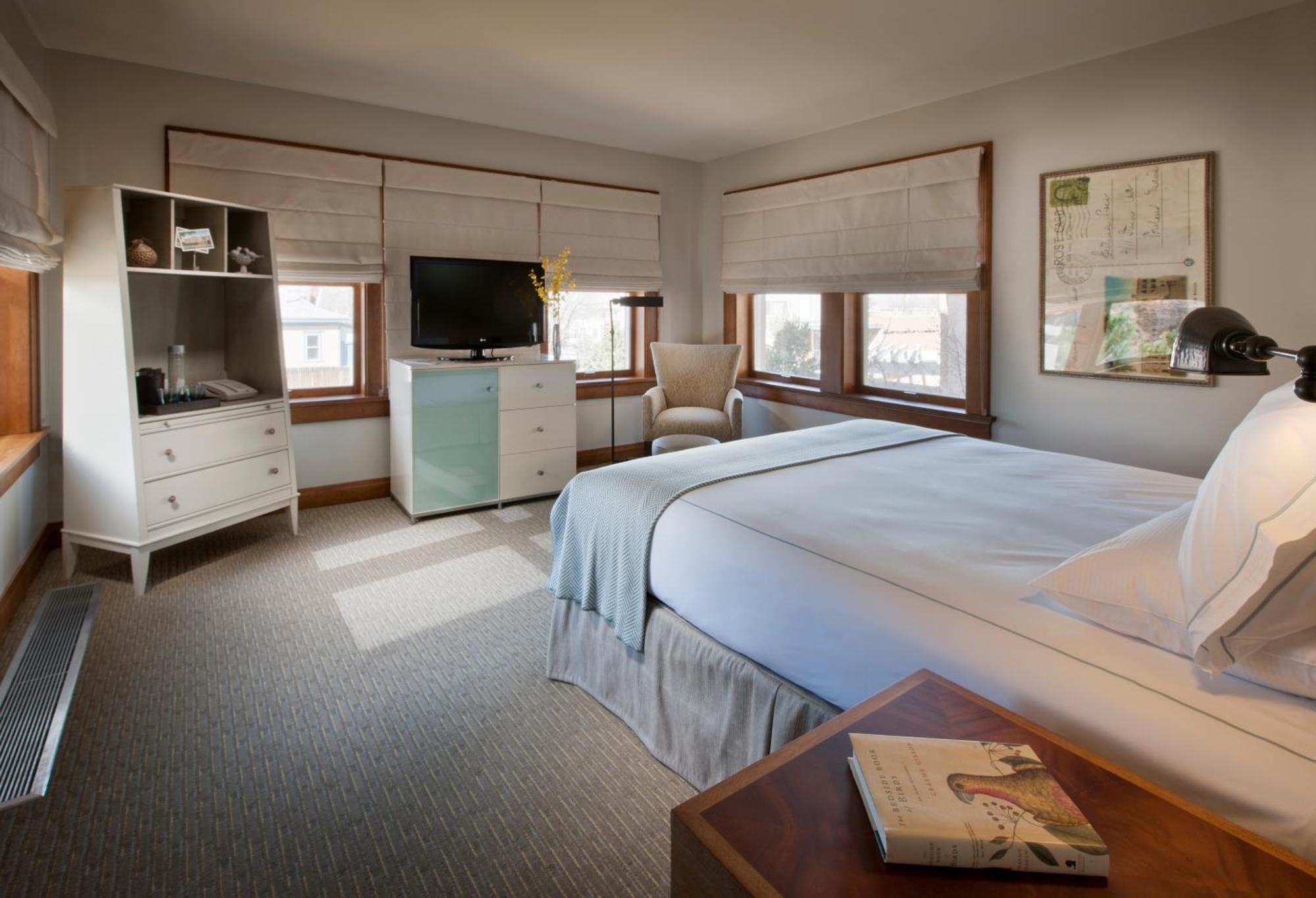 Traditional King Room