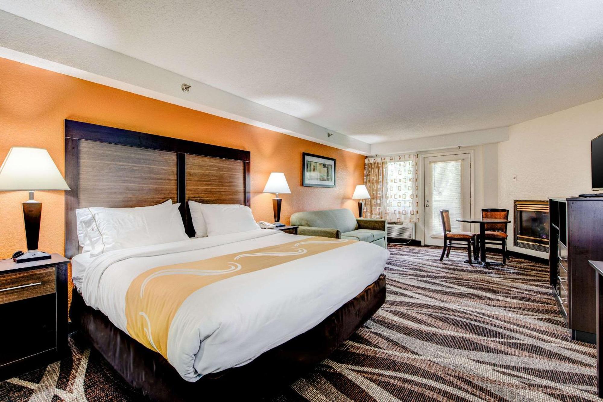 King Room Mountain View
