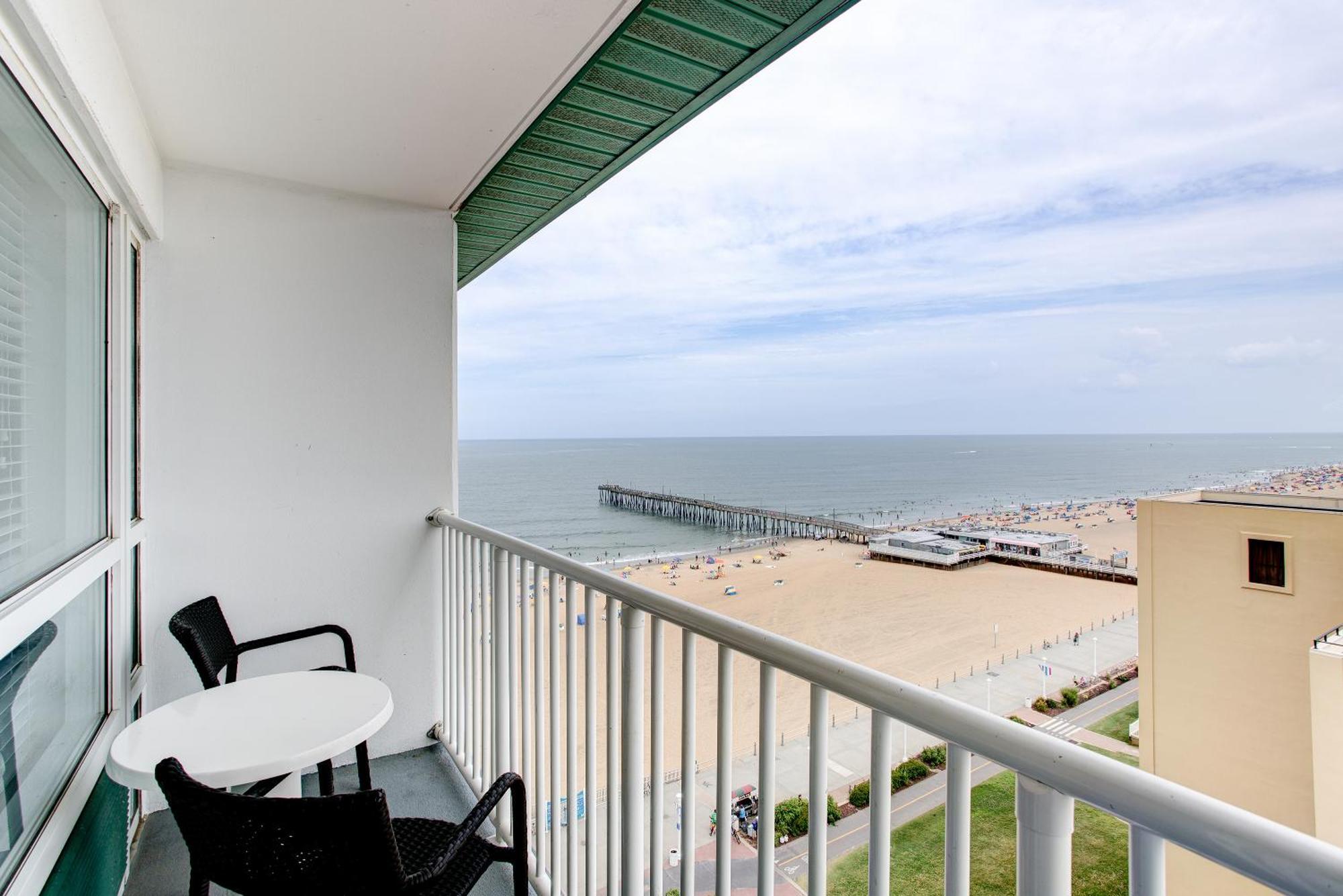 1 Bedroom Suite Ocean View