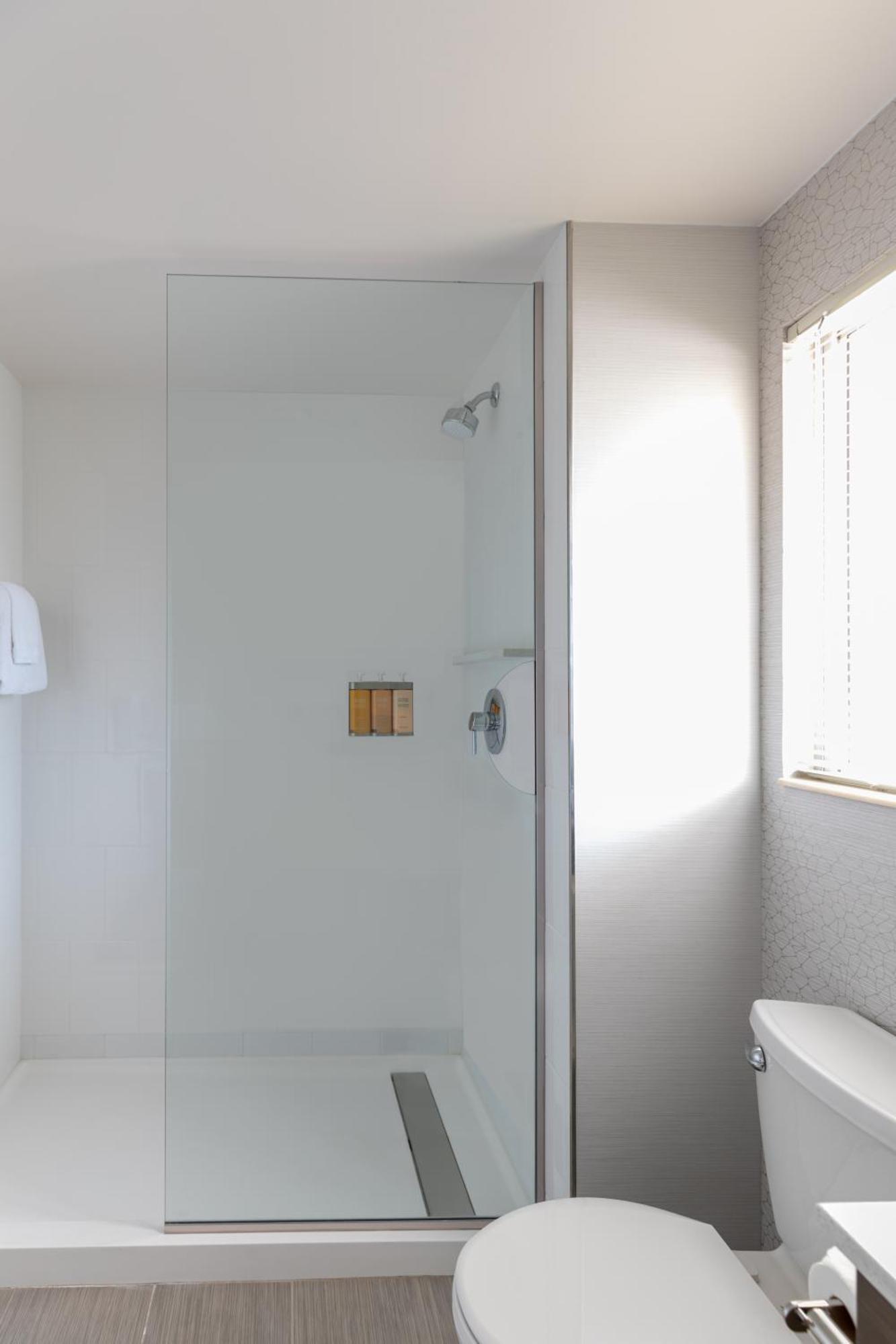 King Room Harbor View