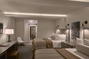 Queen Room Two Queen Beds
