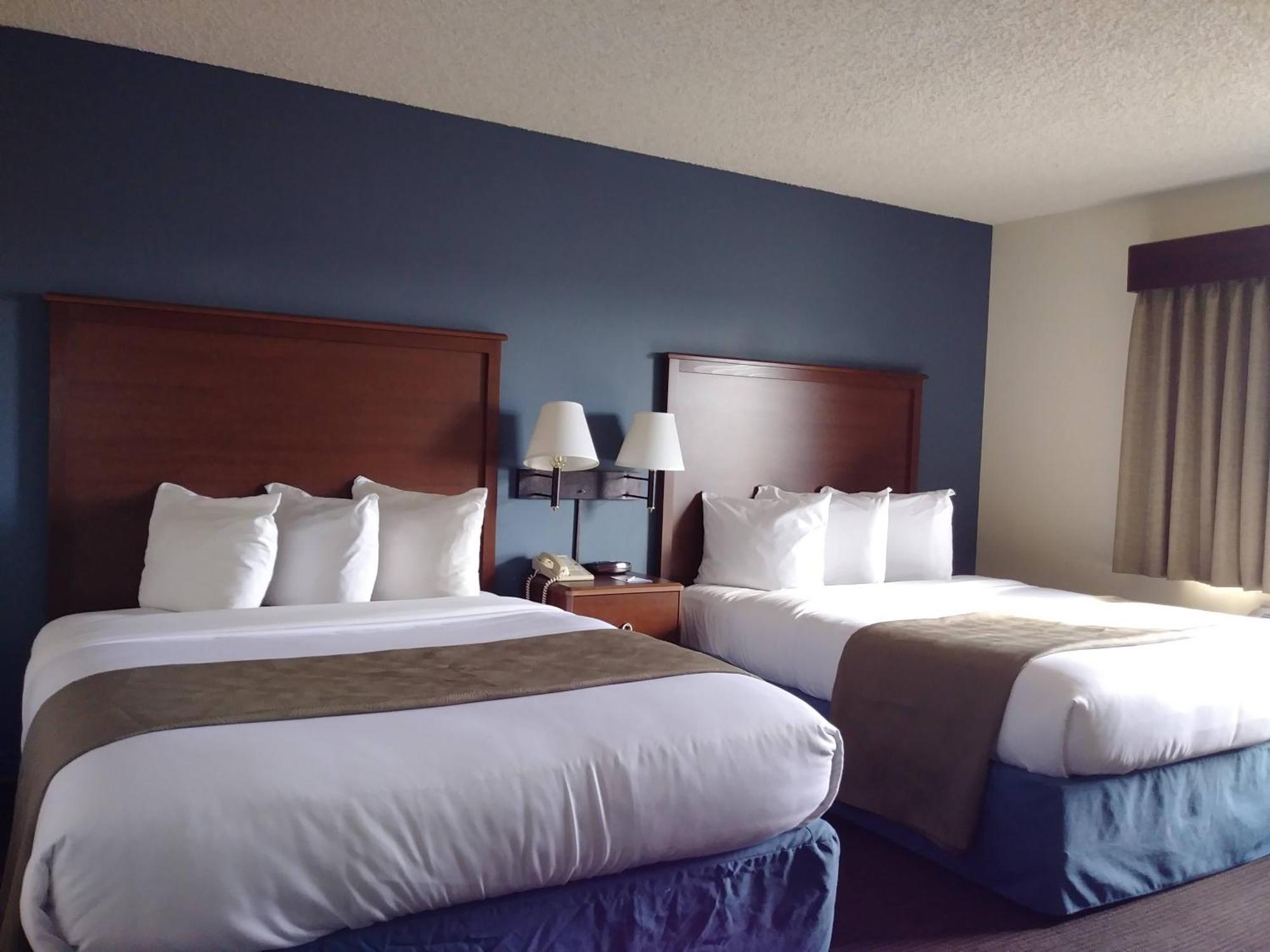 Executive Queen Room Two Queen Beds Non-Smoking