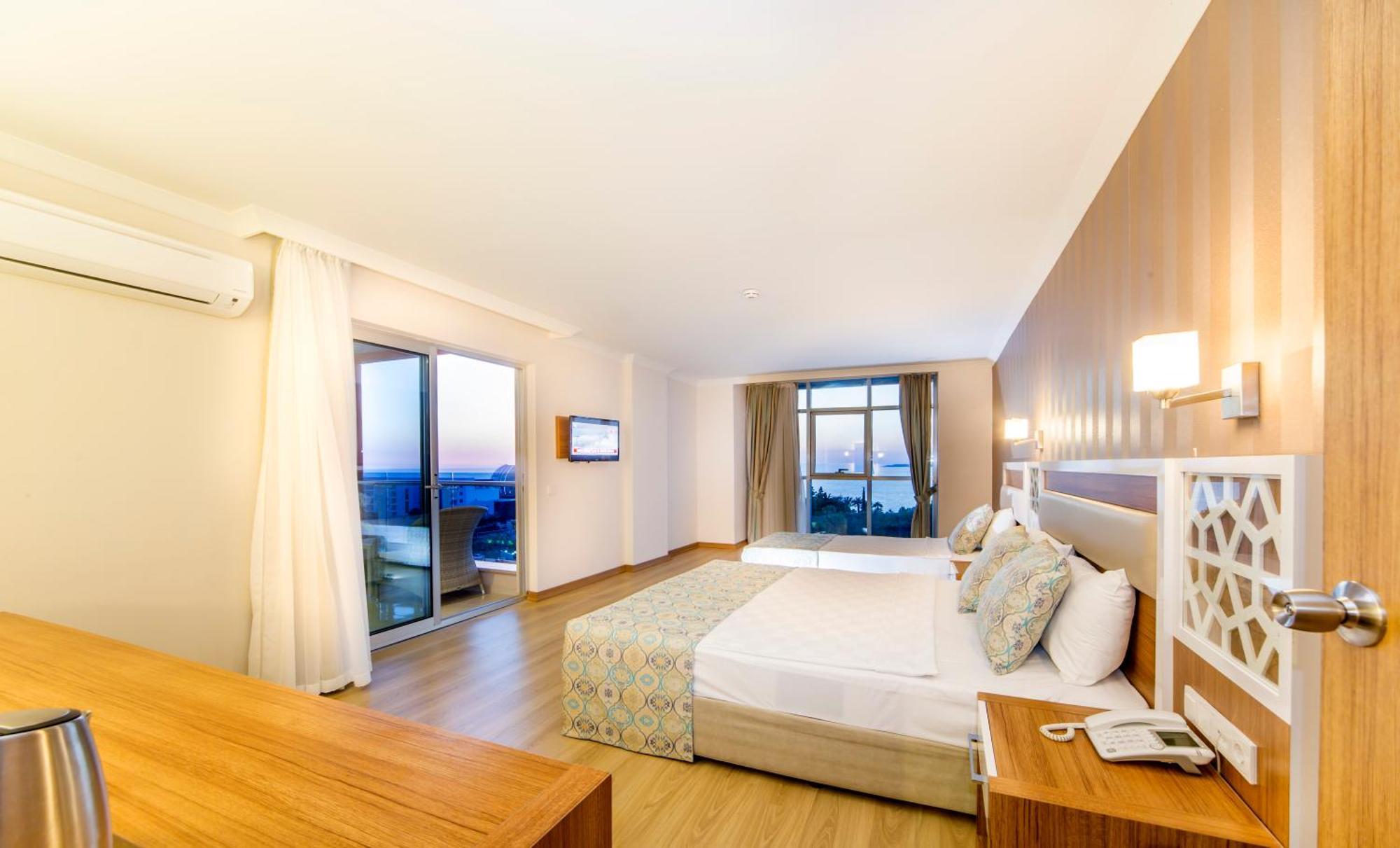 Apartament typu Suite z wanną z hydromasażem