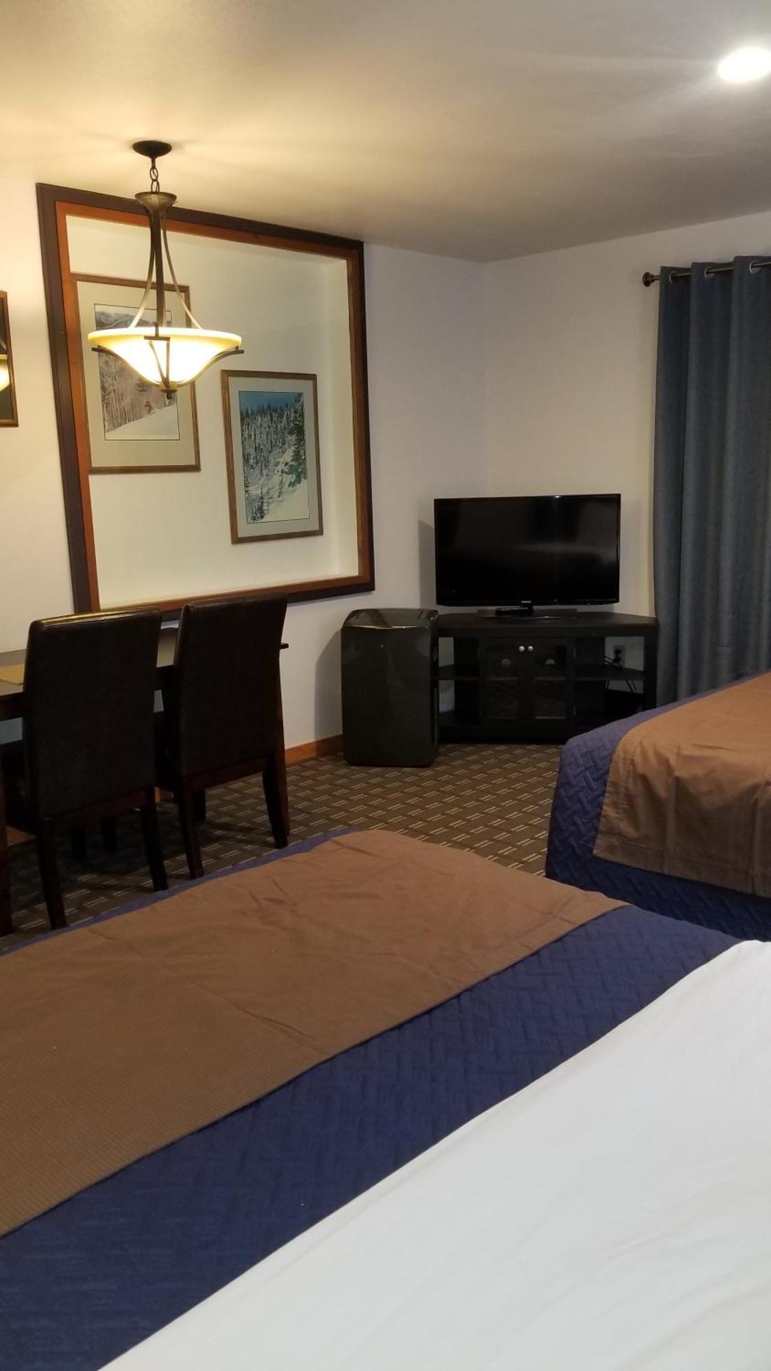 Queen Suite