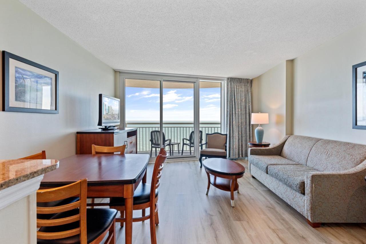 Deluxe One-Bedroom Suite