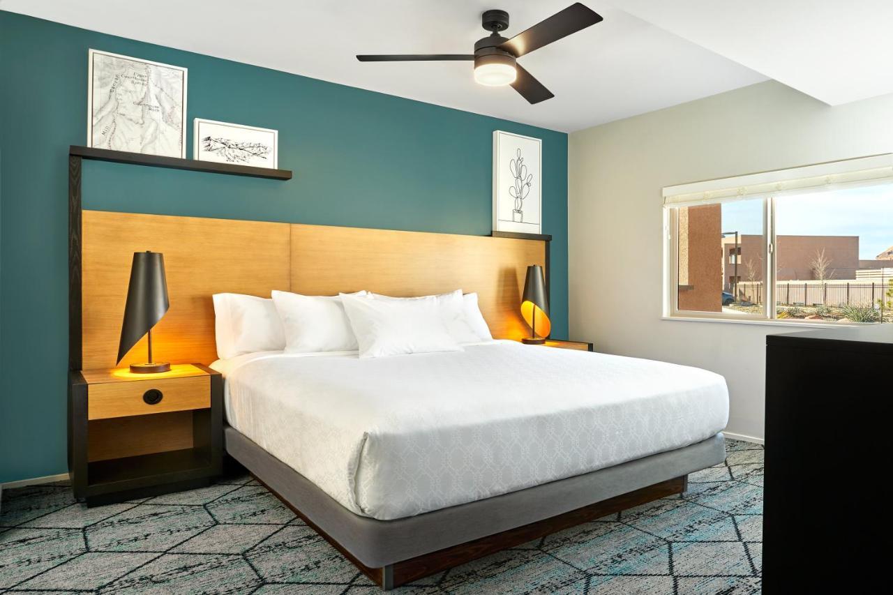 One-Bedroom Suite