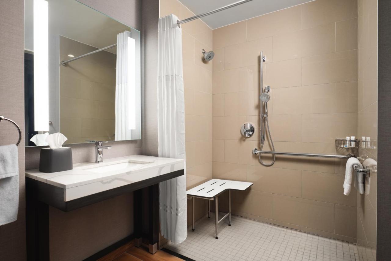 Accessible | King Bed or Roll Shower