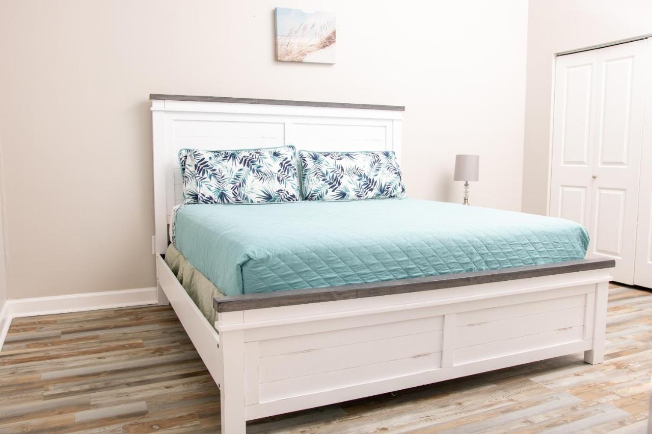 Premium Three-Bedroom Apartment Oceanfront