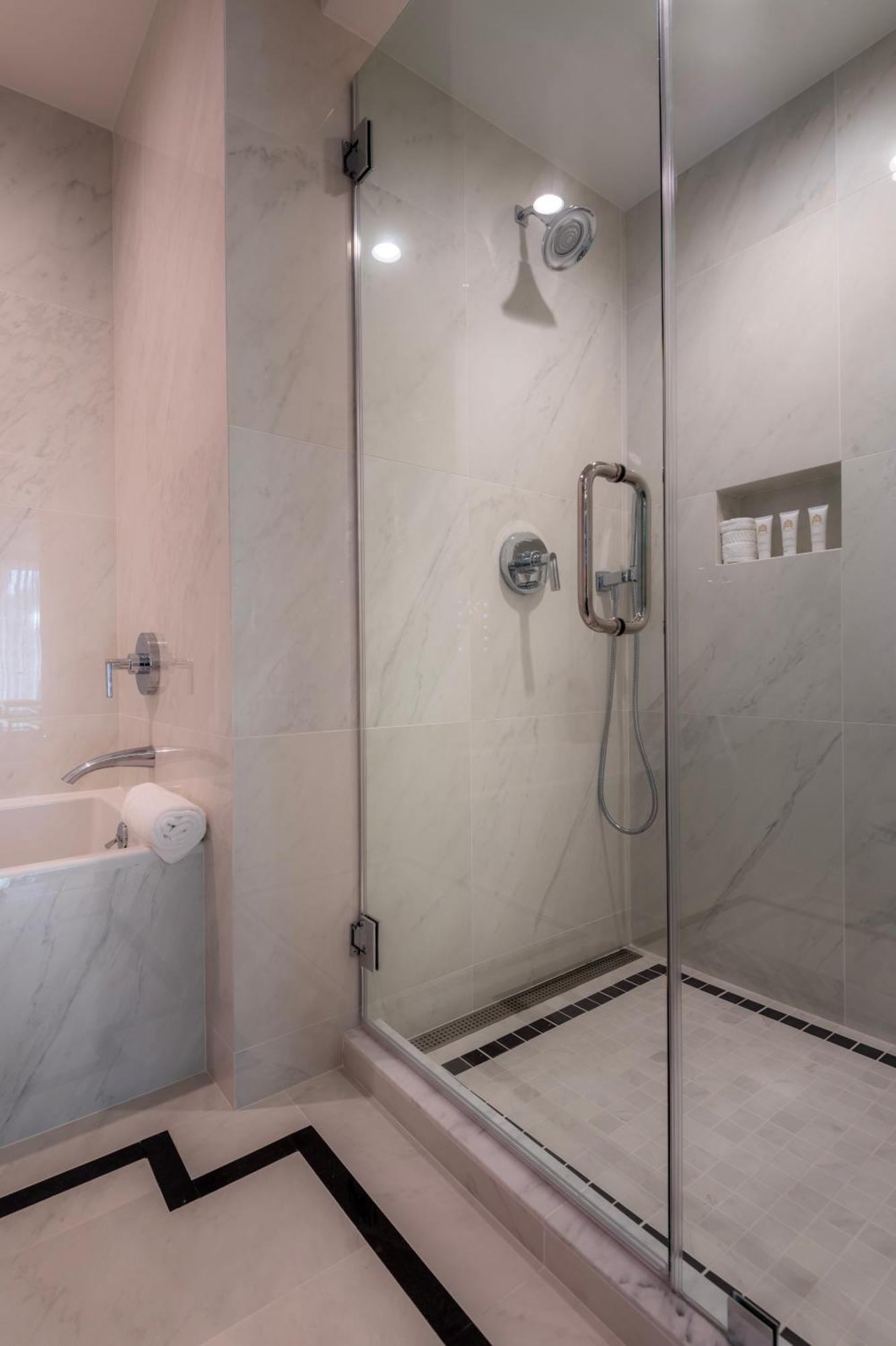 Luxury Suite Double