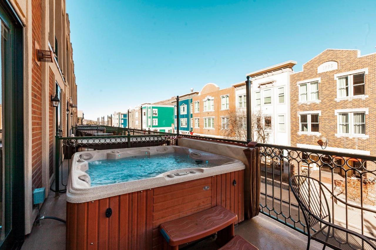1 Bedroom Condominium Spa #208