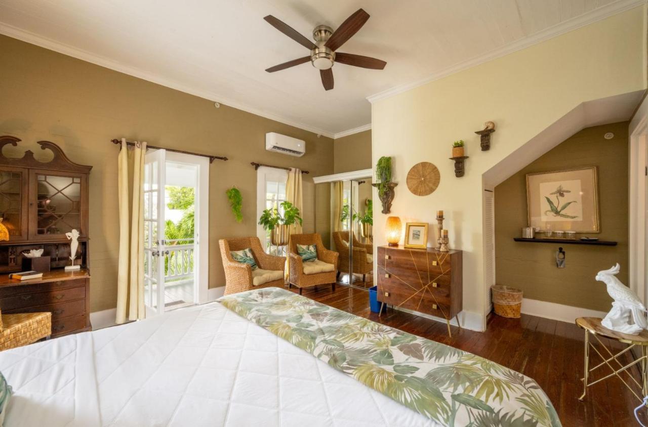 Royal Poinciana Balcony