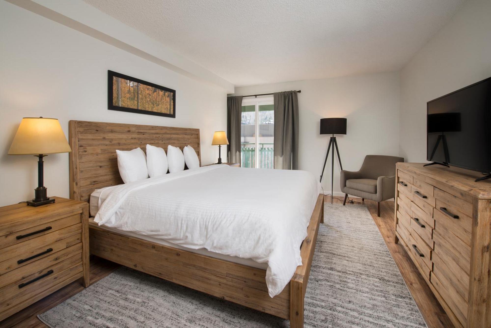 Two-Bedroom Apartment Mountain View