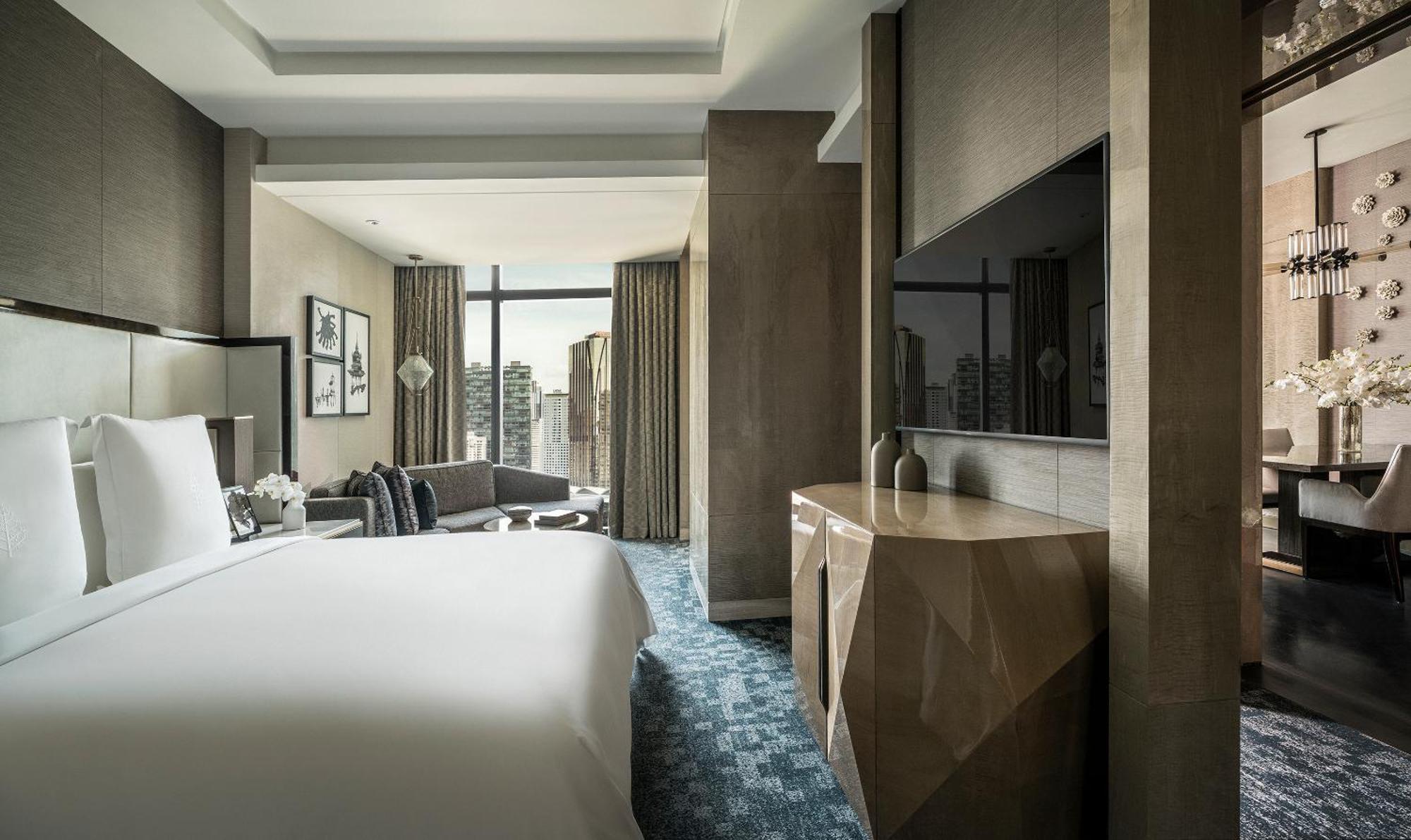 Premier Park-View Suite