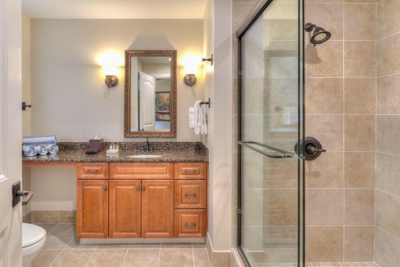 One Bedroom Riverview Condo One King