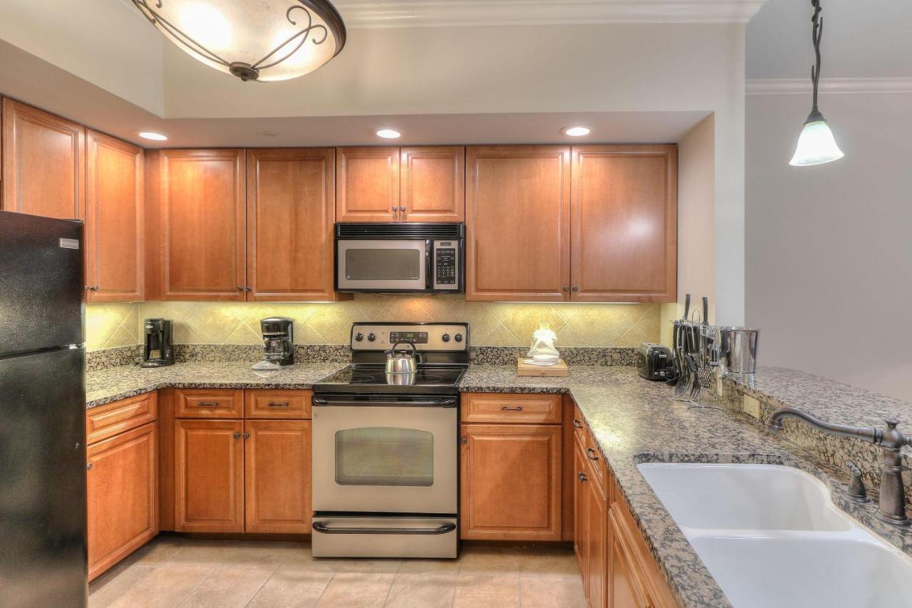 Two Bedroom Riverview Condo One King Two Queens