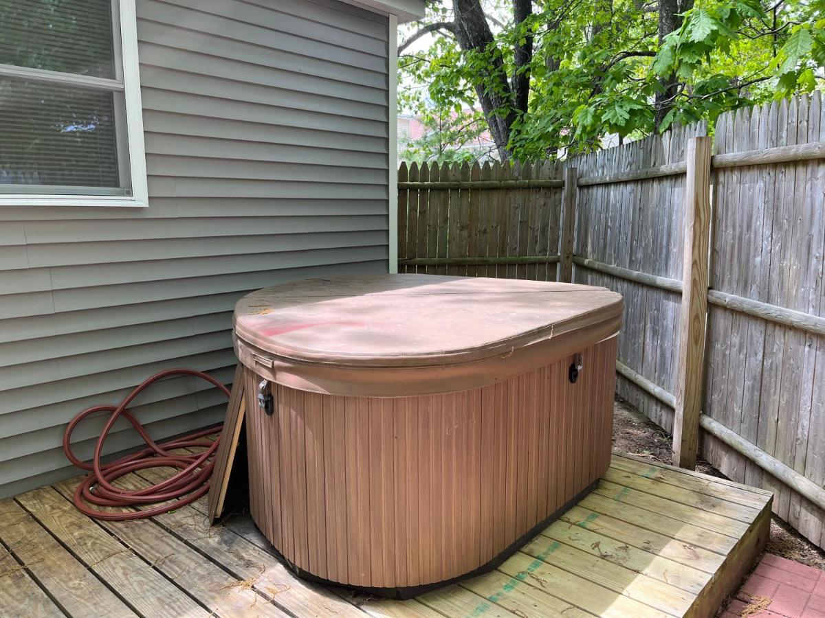 Superior Chalet Private Hot Tub