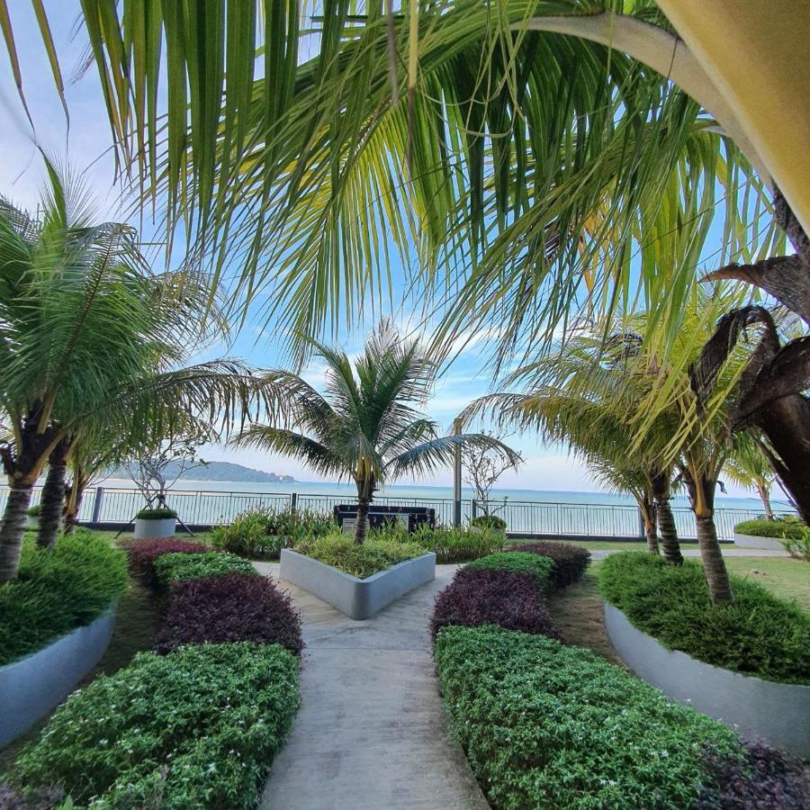 Studio Apartment Sea View