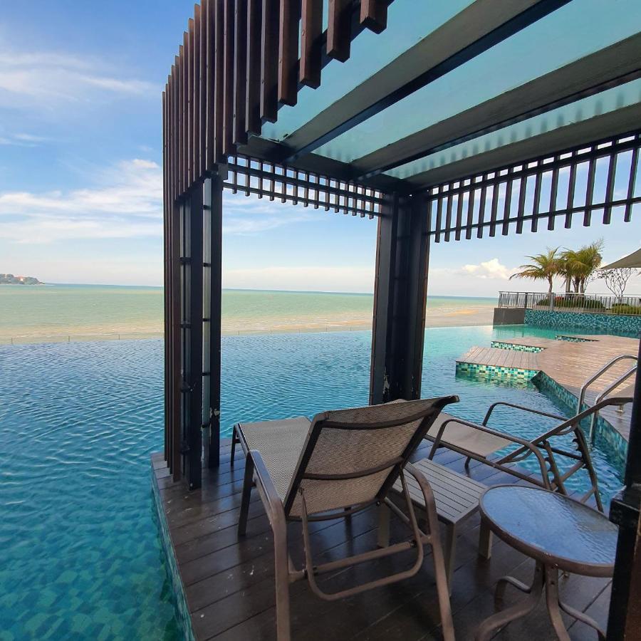 Studio Apartment Sea View