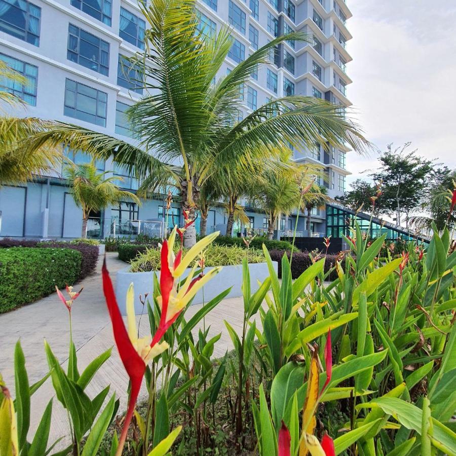 Studio Apartment Sea View
