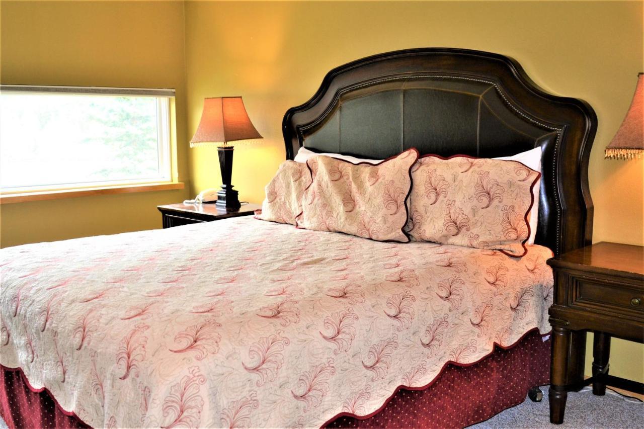 Basic Two-Bedroom Apartment