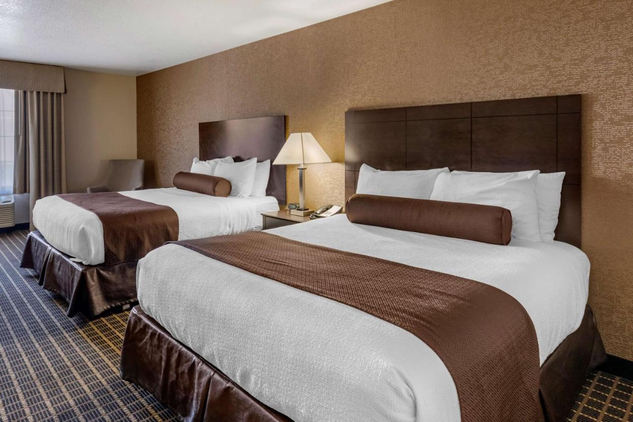 Queen Room Two Queen Beds Disability Access