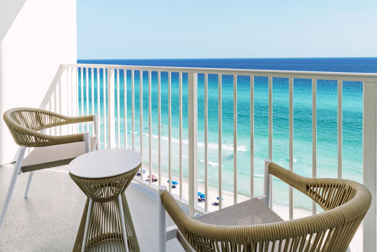 King Suite Sofa Bed Balcony Gulf View Disability Access