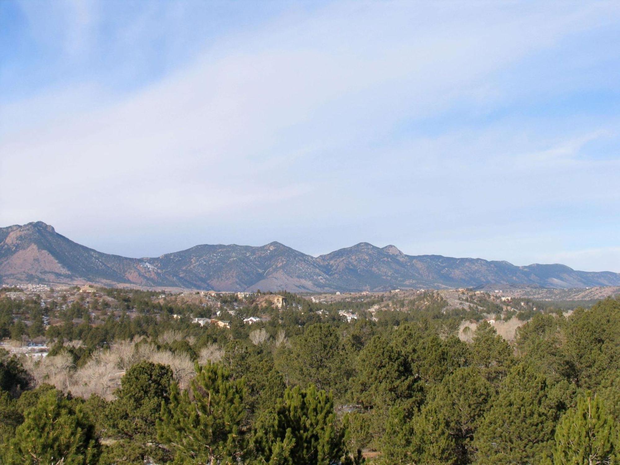 King Suite Mountain View Non-Smoking