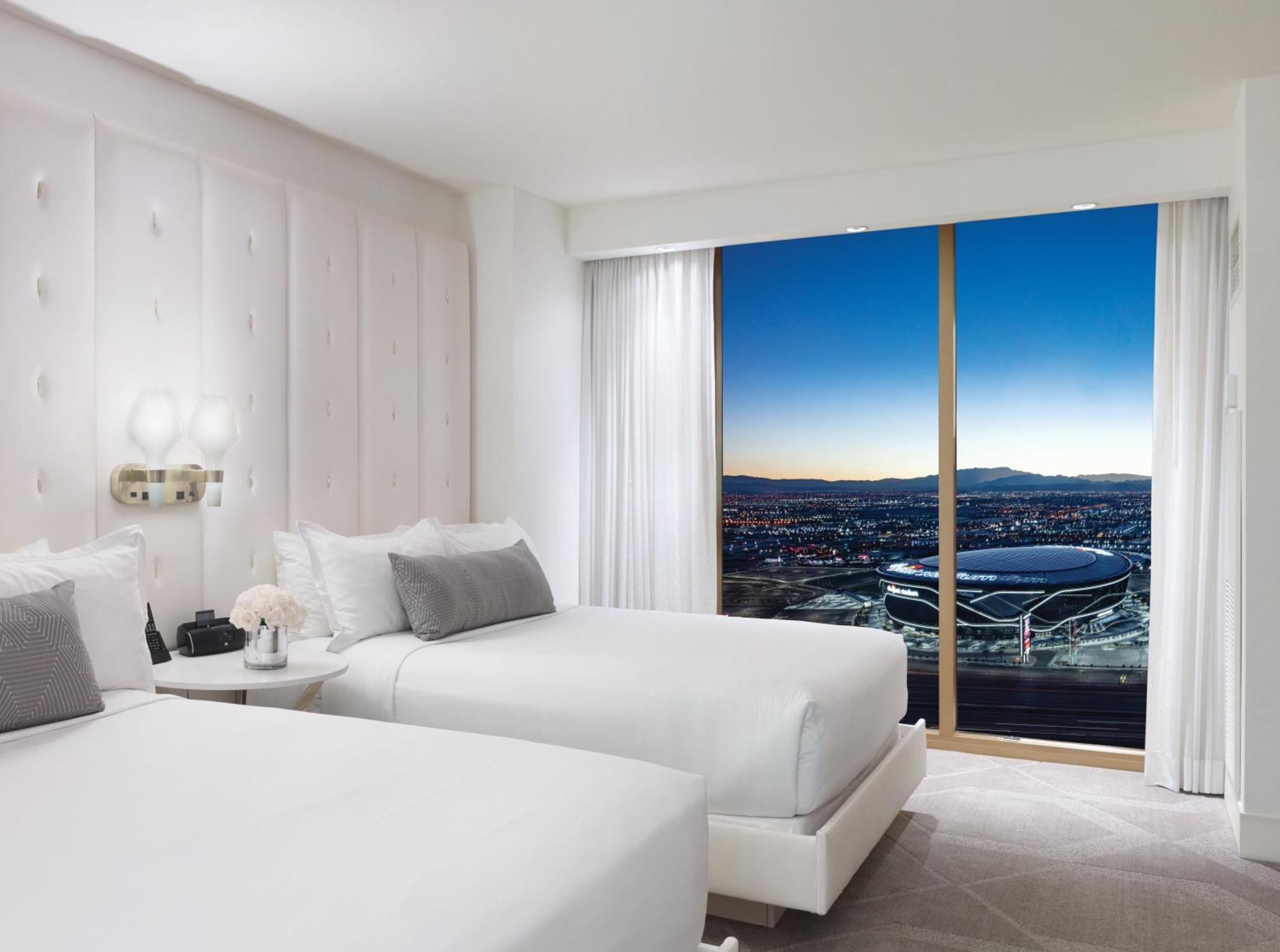 W Escape Stadium View Two Queen Suite